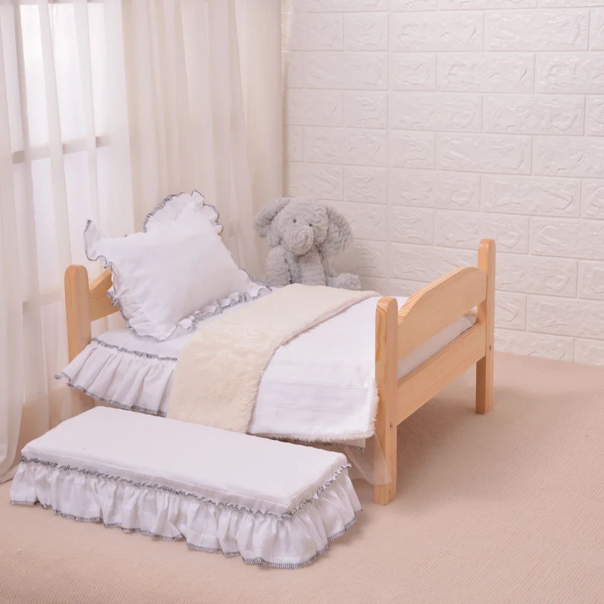 Pine-Composite Dog Bed with Cotton Bedding - Image 8