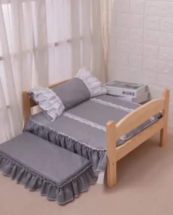 Pine-Composite Dog Bed with Cotton Bedding